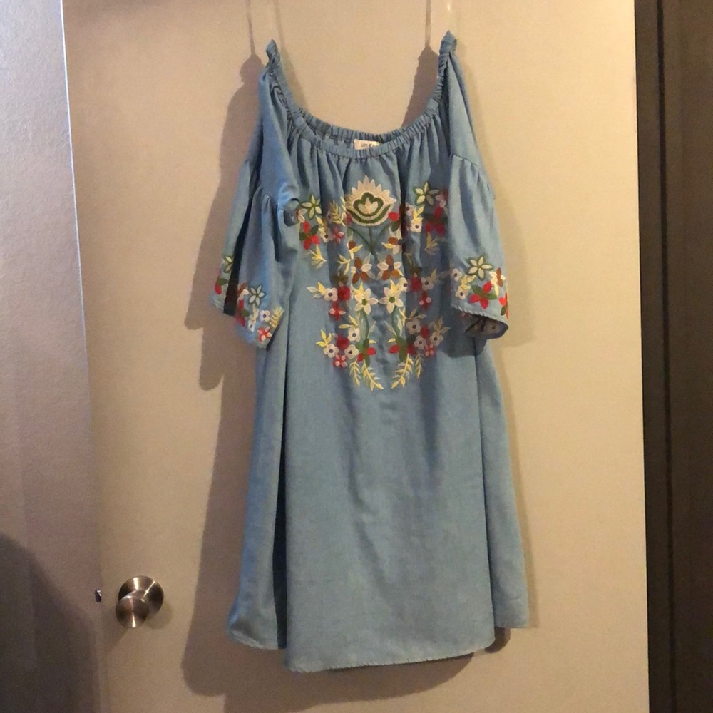 Spanish design off the shoulder dress!